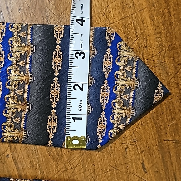 Tesoro Rosso Tie - Picture 6 of 9